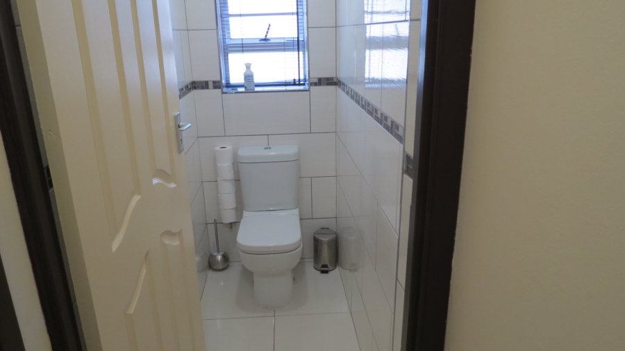 4 Bedroom Property for Sale in Diaz Beach Western Cape